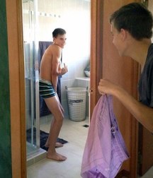 have fun among males 5a42b15d8f0c0.jpg