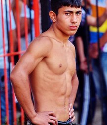 young Turkish wrestlers 5a42b19fb55c3.jpg