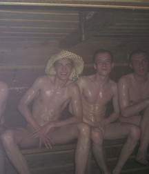 boys in sauna 5a449a15ba769.jpg