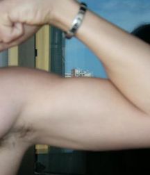guys show their biceps 5a48b956781a9.jpg