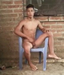 Latin American boys 5a4bdaa897ea6.jpg
