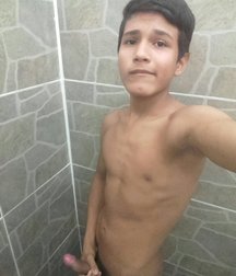 Latin American boys 5a4bdab1e1c8e.jpg