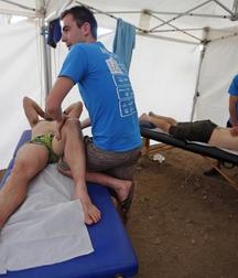 and now a nice massage 5a4bdb136e38b.jpg