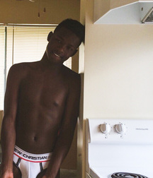 simply in underwear 5a4e6582cf7d6.jpg