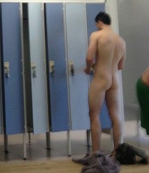 male changing rooms 5a5394a3ddde6.jpg