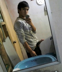 selfies boys 5a566f34e52dd.jpg