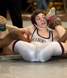wrestling 5a651ddd7b203.jpg