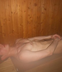 boys in sauna 2 5a679ac739ae2.jpg