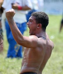 the oldest fight in the world 5a679b852f8a3.jpg