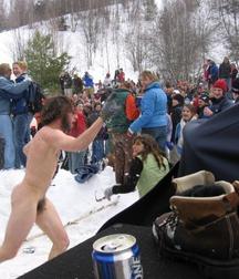 when it's cold 5a6edb9971611.jpg