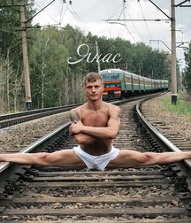 on the train tracks 5a748245b1dc9.jpg