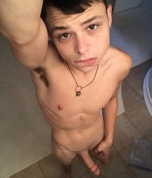 simply naked 5a76e9480c698.jpg