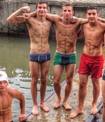 the group photo of the boys 5a79749f71f62.jpg