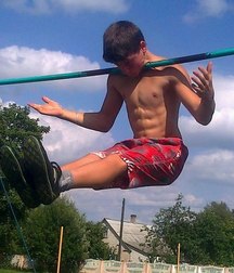 demonstration of great strength 5a7bfc8369d1c.jpg