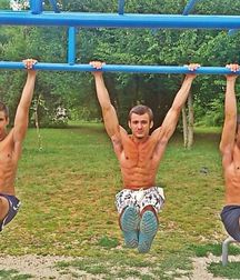 demonstration of great strength 5a7bfc8ff0e8c.jpg