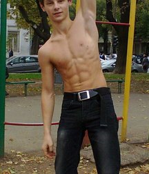 demonstration of great strength 5a7bfc9aedb3f.jpg