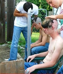 young boys with shaved heads 5a81a53969875.jpg
