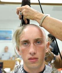 young boys with shaved heads 5a81a551983f7.jpg