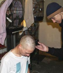 young boys with shaved heads 5a81a55b3d396.jpg