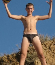 boys photographed in their underwear 5a9564b50bdd9.jpg