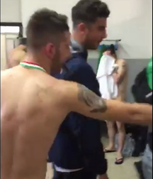 a look in the locker room 5a9e937e3a178.png