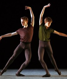 the elegance of classical dance 5aa3dc1b813d7.jpg