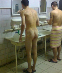 showers of the Russian barracks 5aa3dd1a75d14.jpg