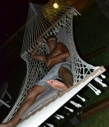 relax on the hammock 5aa56e68b5363.jpg