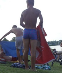 voyeur  5aa62f697abb3.jpg