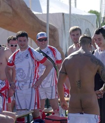 voyeur  5aa62f7697c2d.jpg