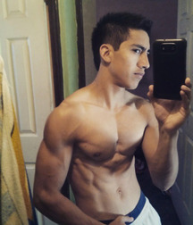 photograph themselves in the mirror 5aaac8b76a498.jpg
