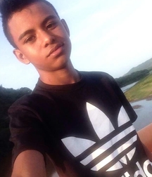 nice faces of boys 5aae7cbb2709d.jpg