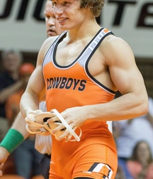 young wrestlers 5aae7d052cb3a.jpg