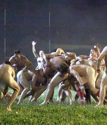 the sport is naked 5aaf8c3eba9a9.jpg
