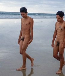  I'm naked on the beach 5ab2c703843de.jpeg