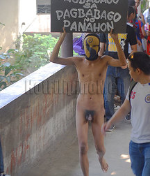 naked exhibitionists 5abaa83136b25.jpg