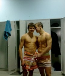 take off your towel 5abbd23b13c4c.jpg