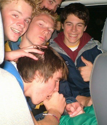 by bus with friends 5abc8b66aa1fb.jpg