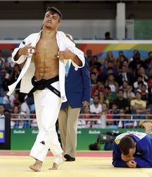 all wrestlers 5ac3adae858f0.jpg