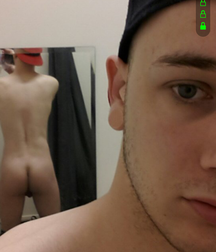 selfie with back view 5acddf0238946.png