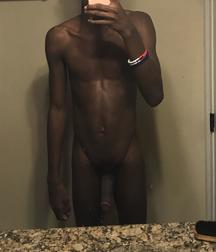 black selfies 5ad0e75177461.jpg