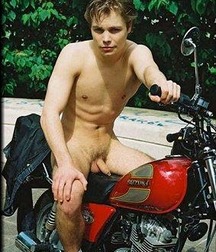 particular motorcyclists 5ad0e90f8db65.jpg