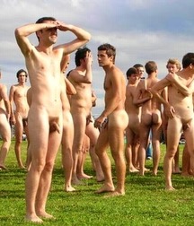 many, beautiful and naked 5ad324b9a37de.jpg
