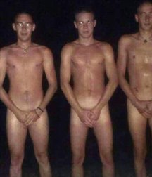 groups of very shy boys 5ad437ed0acaa.jpg