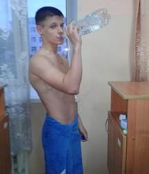 covered by a towel 5ad508b34cfbc.jpg