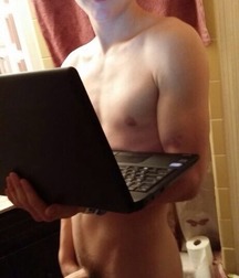 naked with the computer 5ad509056cb01.jpg