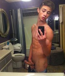 I take nude photography 5ad509e380d6b.jpg