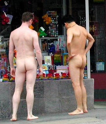 I go shopping in the store 5ad50a3983ef6.jpg