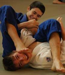 Japanese martial art 5ad8edacce2d2.jpg