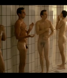 have fun in the shower room 5ad8ee0d3e781.jpg